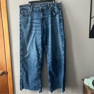 American Eagle Low Rise Baggy Jeans Size 12